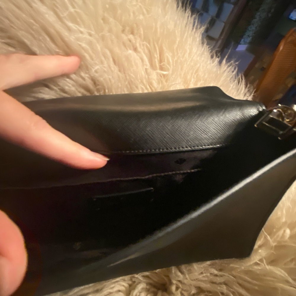 Kate Spade New York  Black Leather Crossbody with Chain Detail - Picture 7 of 8